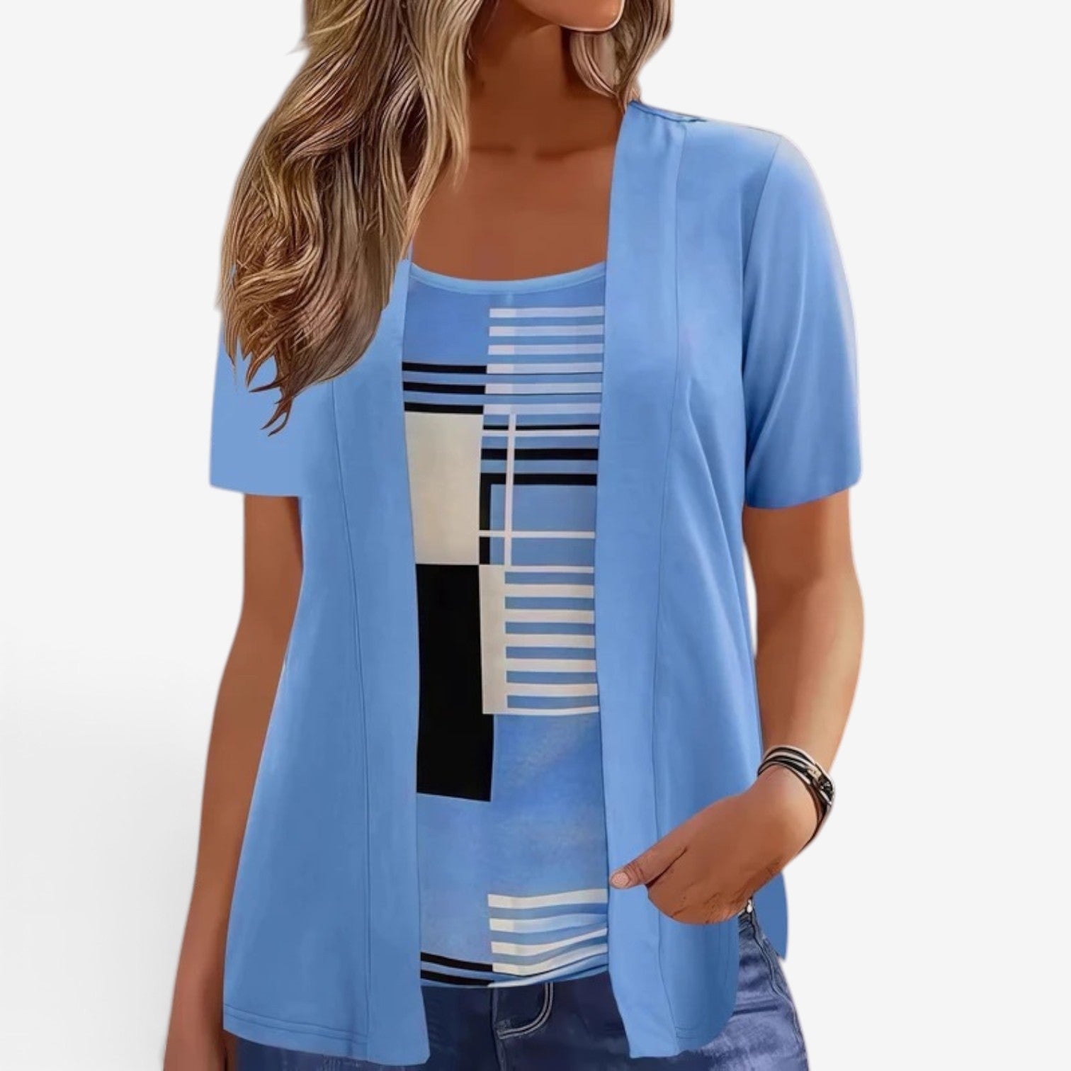 Shalaine™ Kortermet bluse