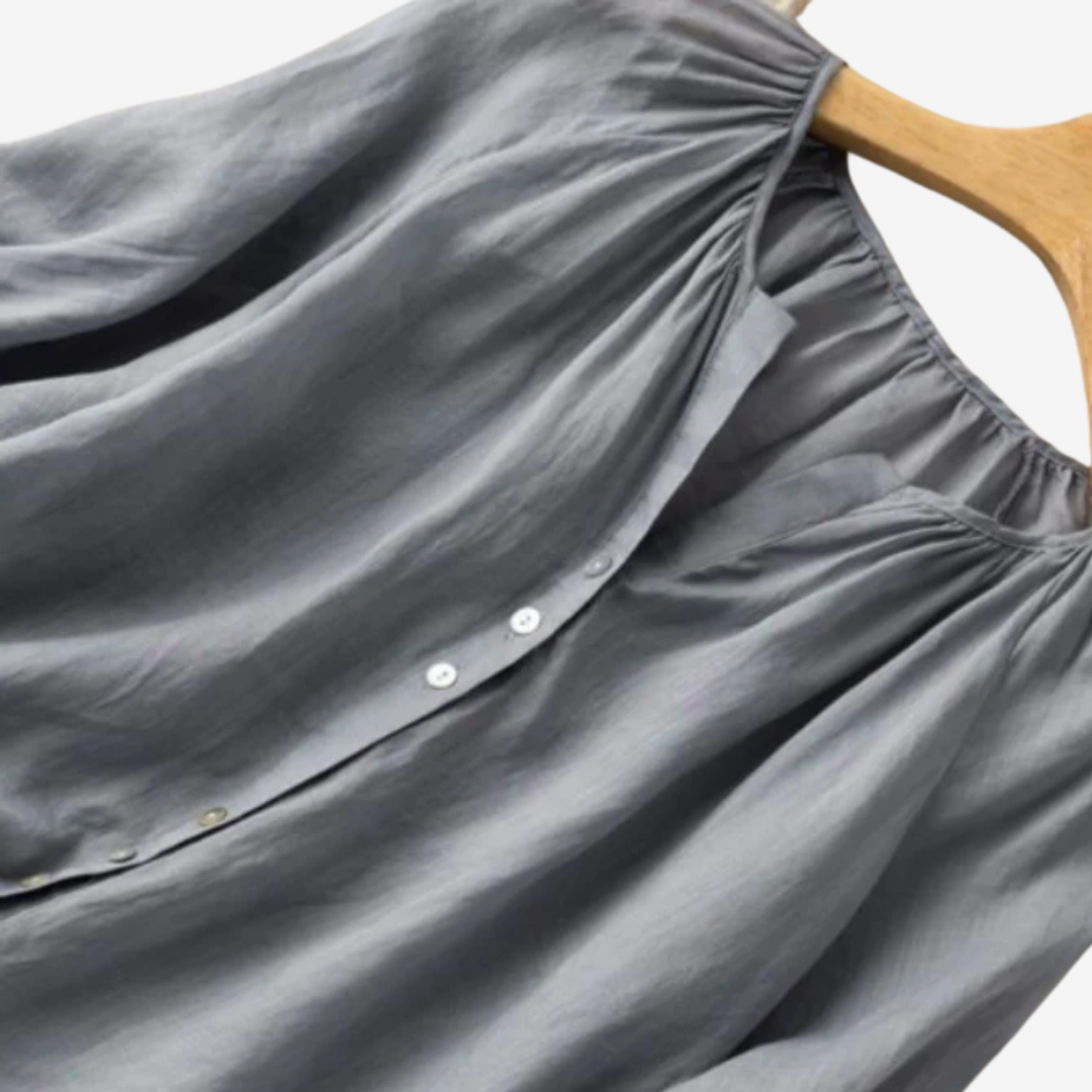 Célina™ Myk og chic bluse