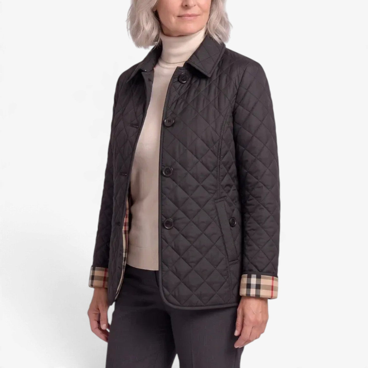 Cordelia™ Diamantvattert knappejakke