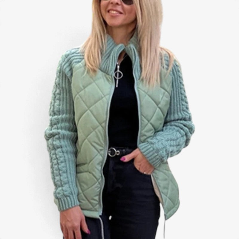 Brielle™ Vattert jakke med strikkede ermer